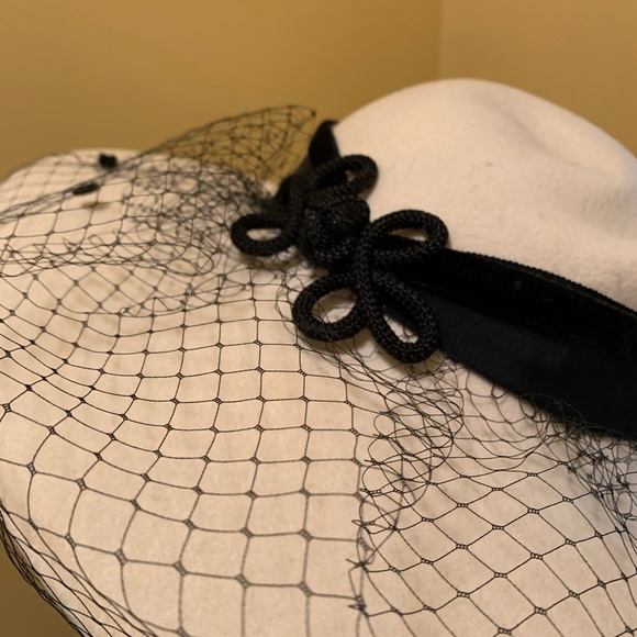 Madame Angelo wool hat custom detailed - Picture 2 of 9